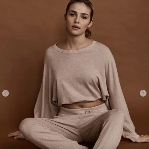 L*Space Pillow Talk Pullover Top (size XL) NWT - Picture 3 of 15